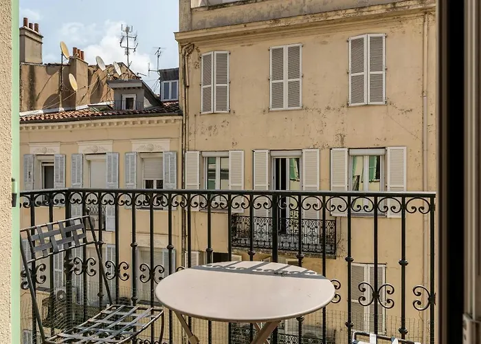 Lägenhet Exceptionnel Proche De La Croisette, Hyper Centre Et A Pied Cannes