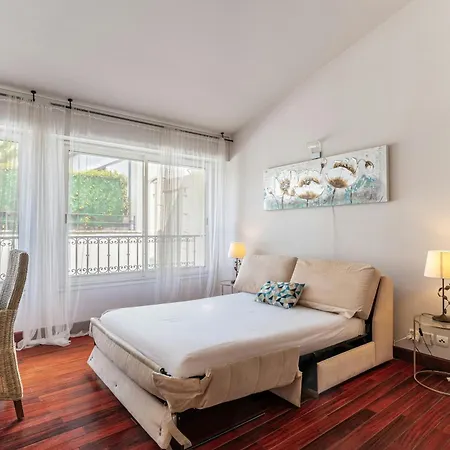 Centre Le Bourbon 1min Et Croisette *